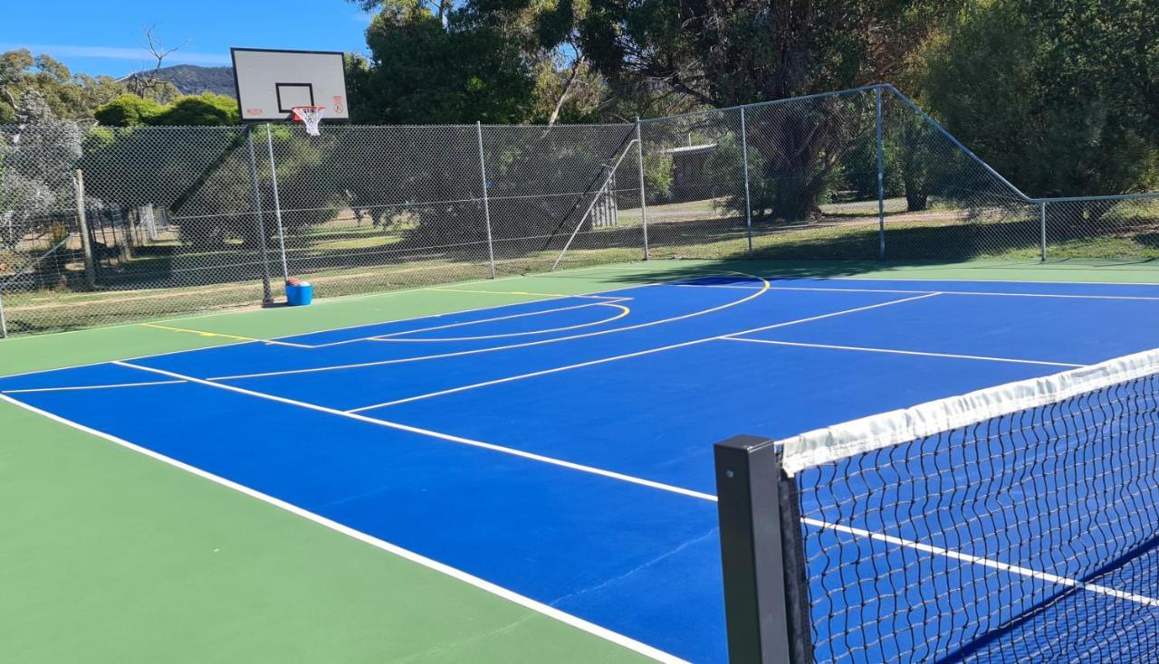 Halls Haven Holiday Units Halls Gap Bagian luar foto