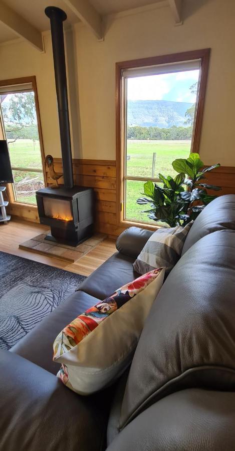 Halls Haven Holiday Units Halls Gap Bagian luar foto